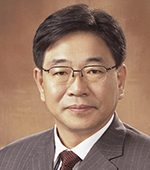 윤병선(명예교수)